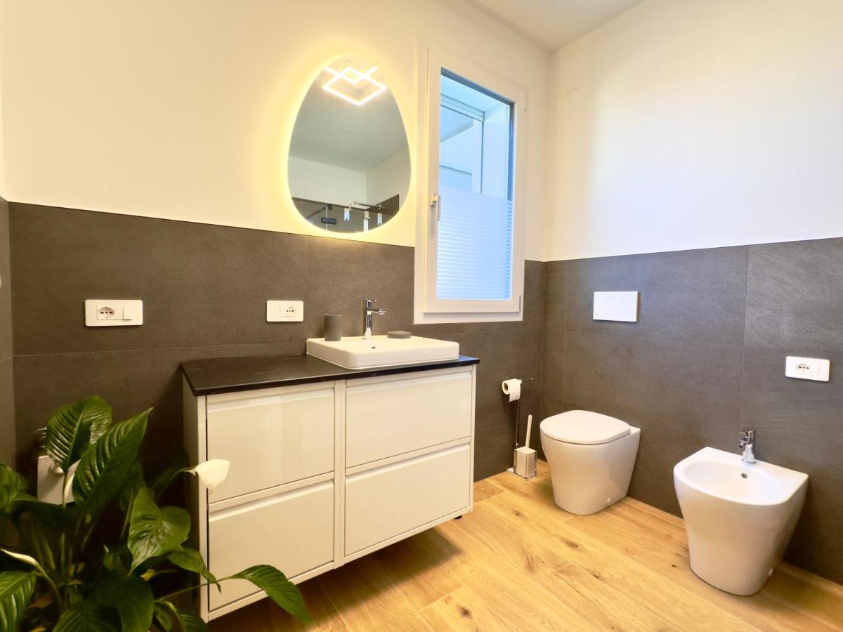 Lavabo e sanitari sospesi